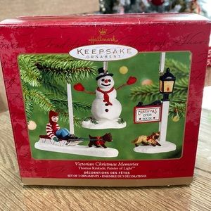 2001 Thomas Kinkade “Victorian Christmas Memories”  Tree Ornaments